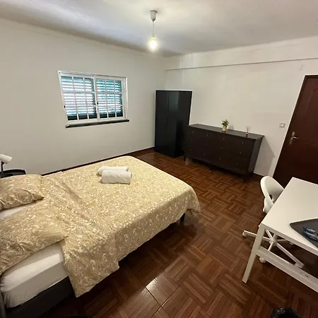 Quartos Em
