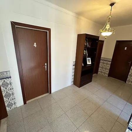Quartos Em Alloggio in famiglia