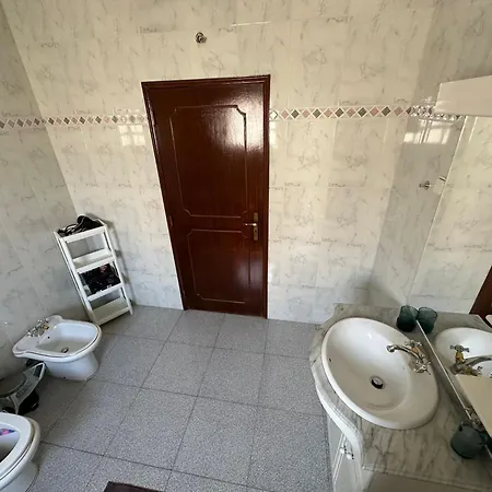 Quartos Em Alloggio in famiglia Arrentela